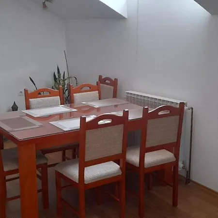 Aura 2 Apartment Visoko