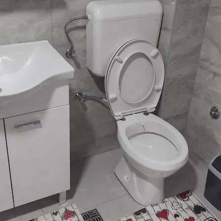 Aura 2 Visoko